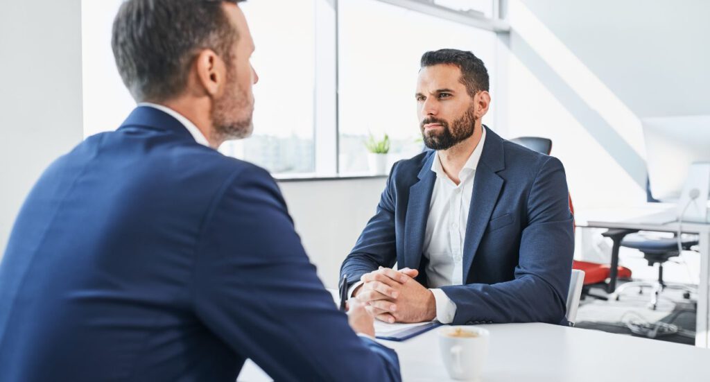 Gefahr von Alleinvertretung bei Kündigung: Nachteil im neuen Job